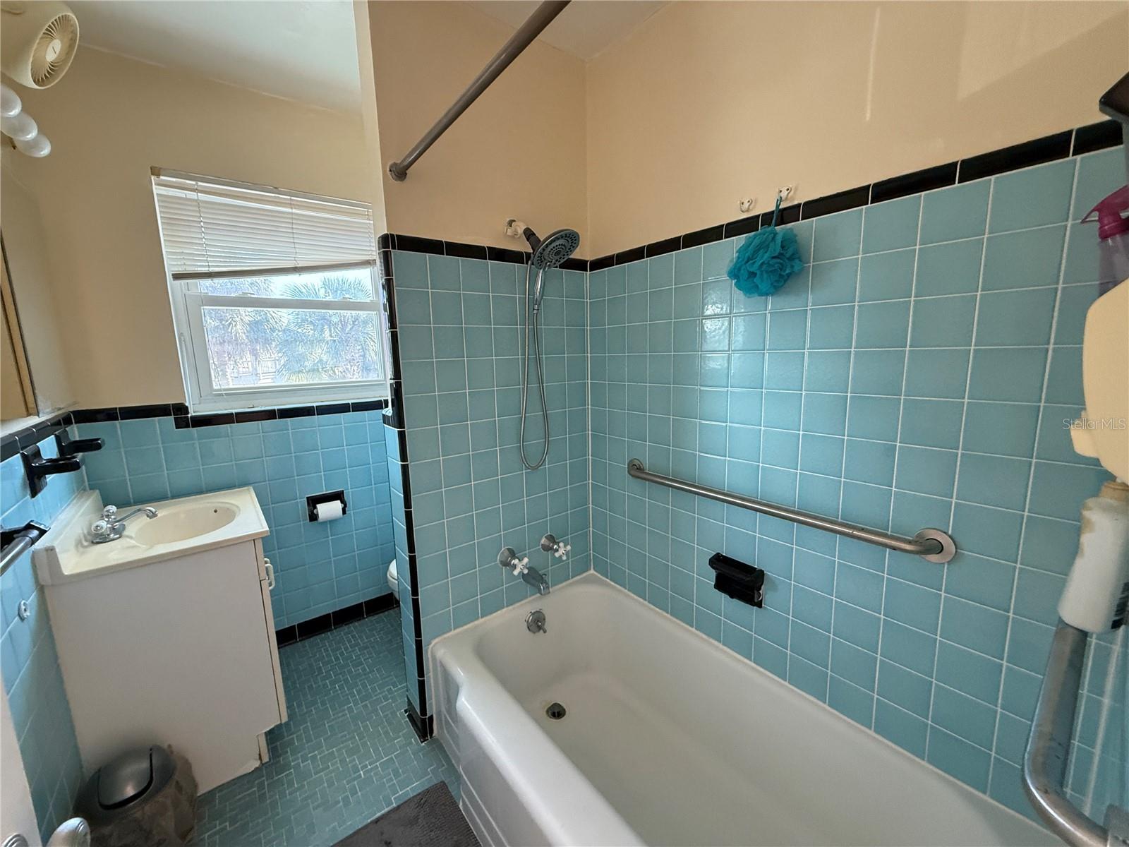 Image 35 of 47 For 8301 Gulf Boulevard