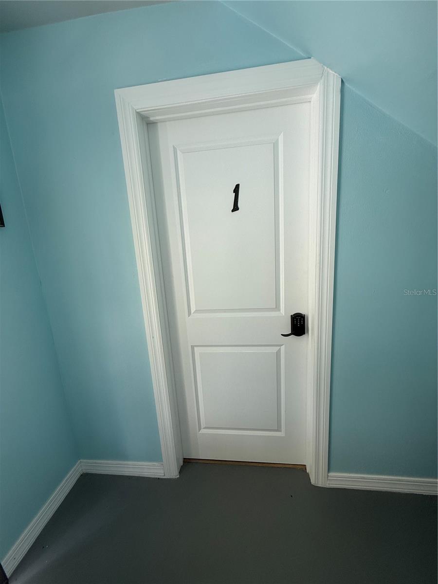 Image 4 of 47 For 8301 Gulf Boulevard