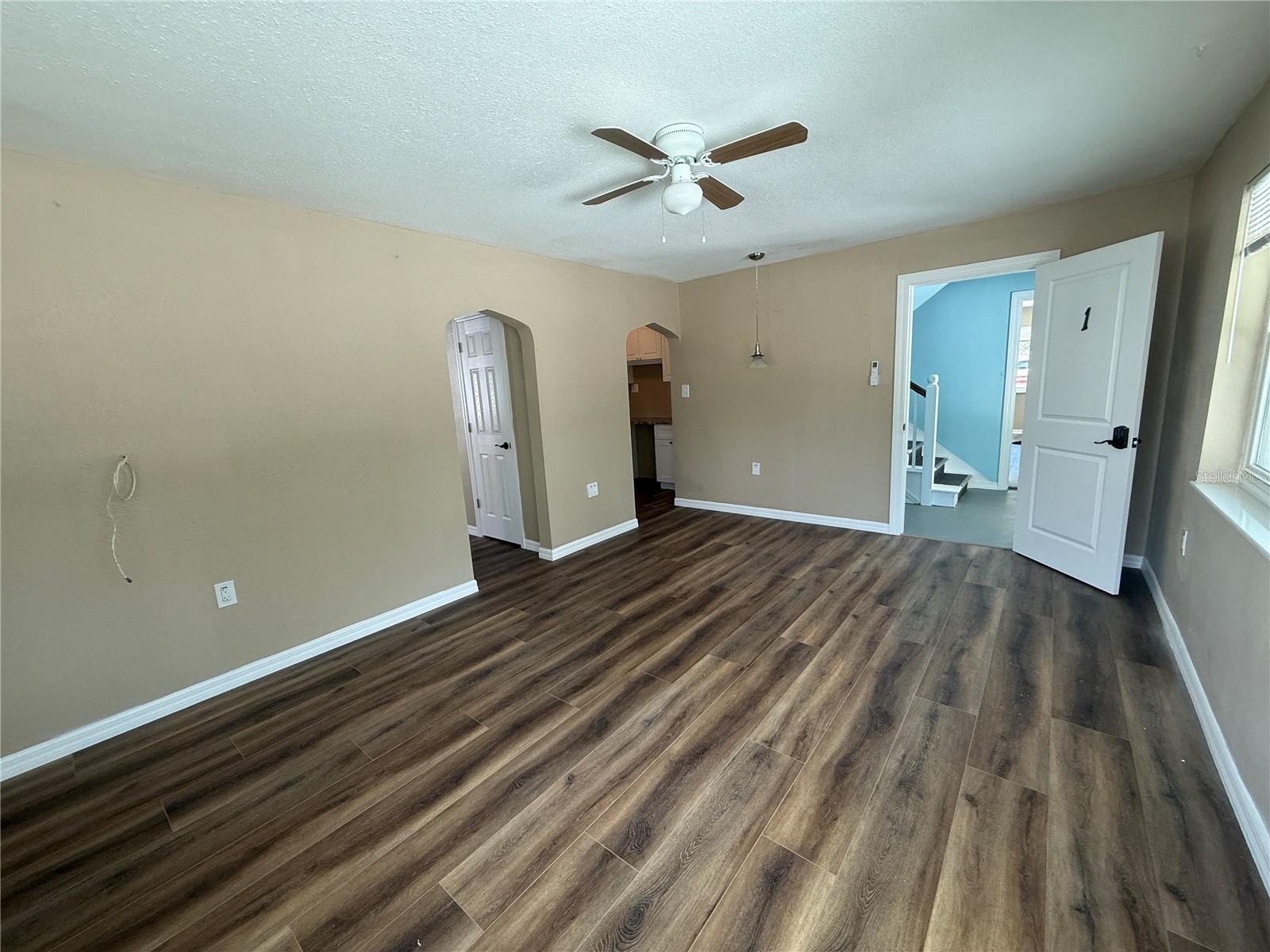 Image 6 of 47 For 8301 Gulf Boulevard