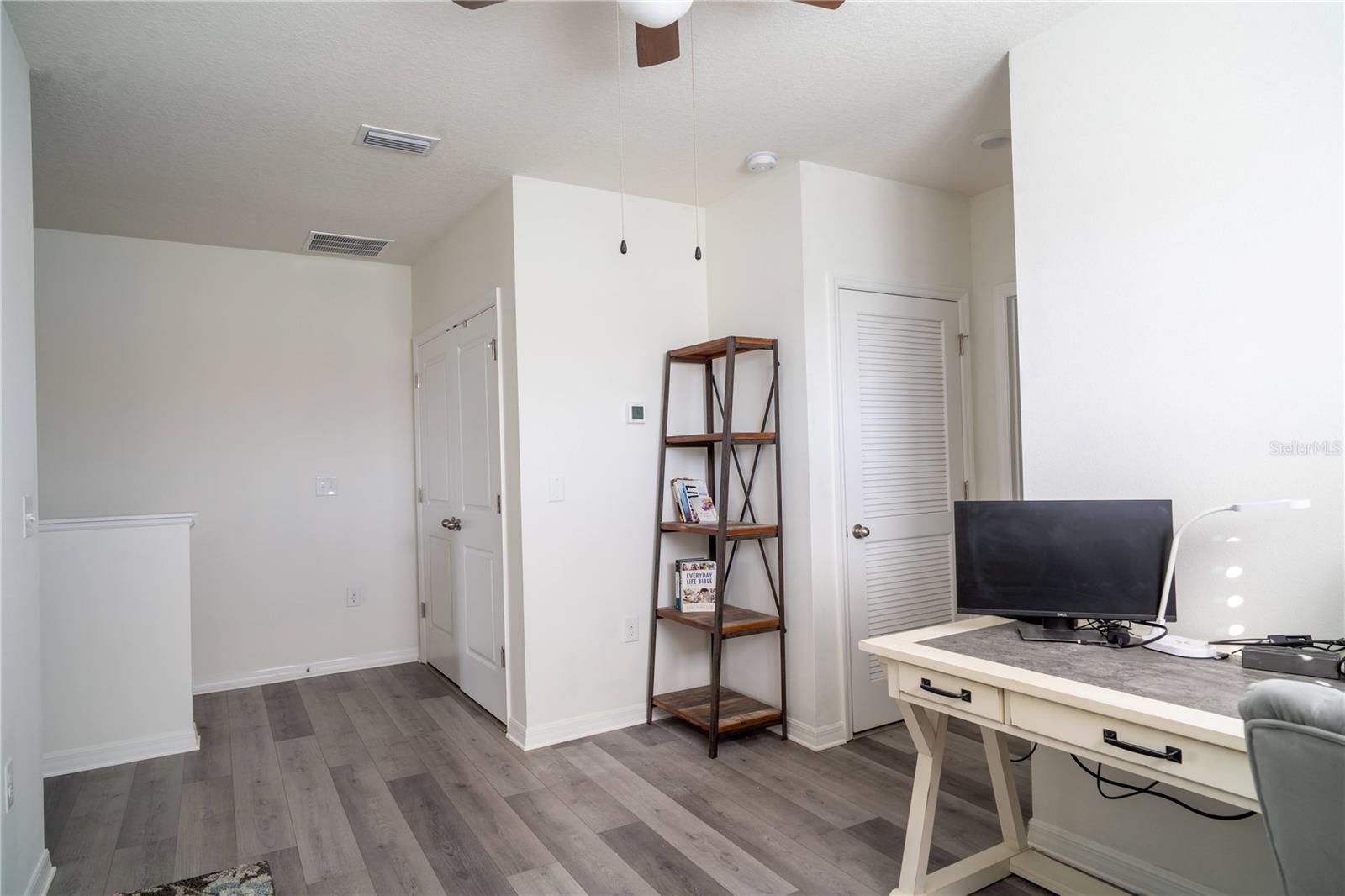 Image 12 of 26 For 16189 Glowing Grove Avenue