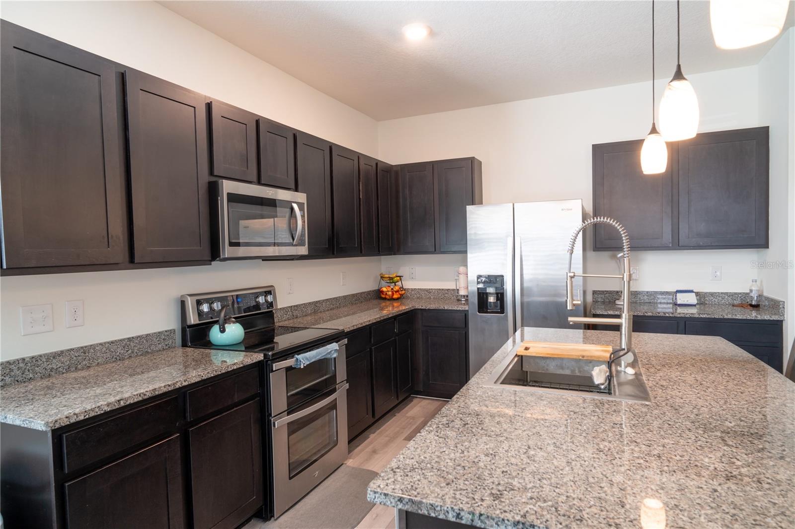 Image 8 of 26 For 16189 Glowing Grove Avenue