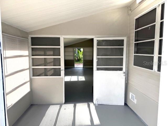 Image 10 of 22 For 6590 50th Street N