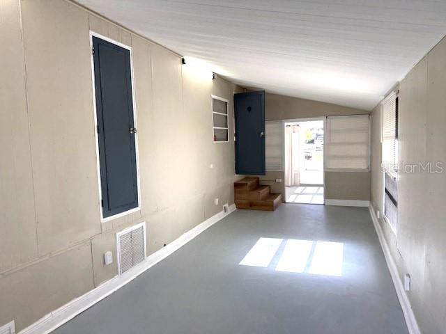 Image 12 of 22 For 6590 50th Street N