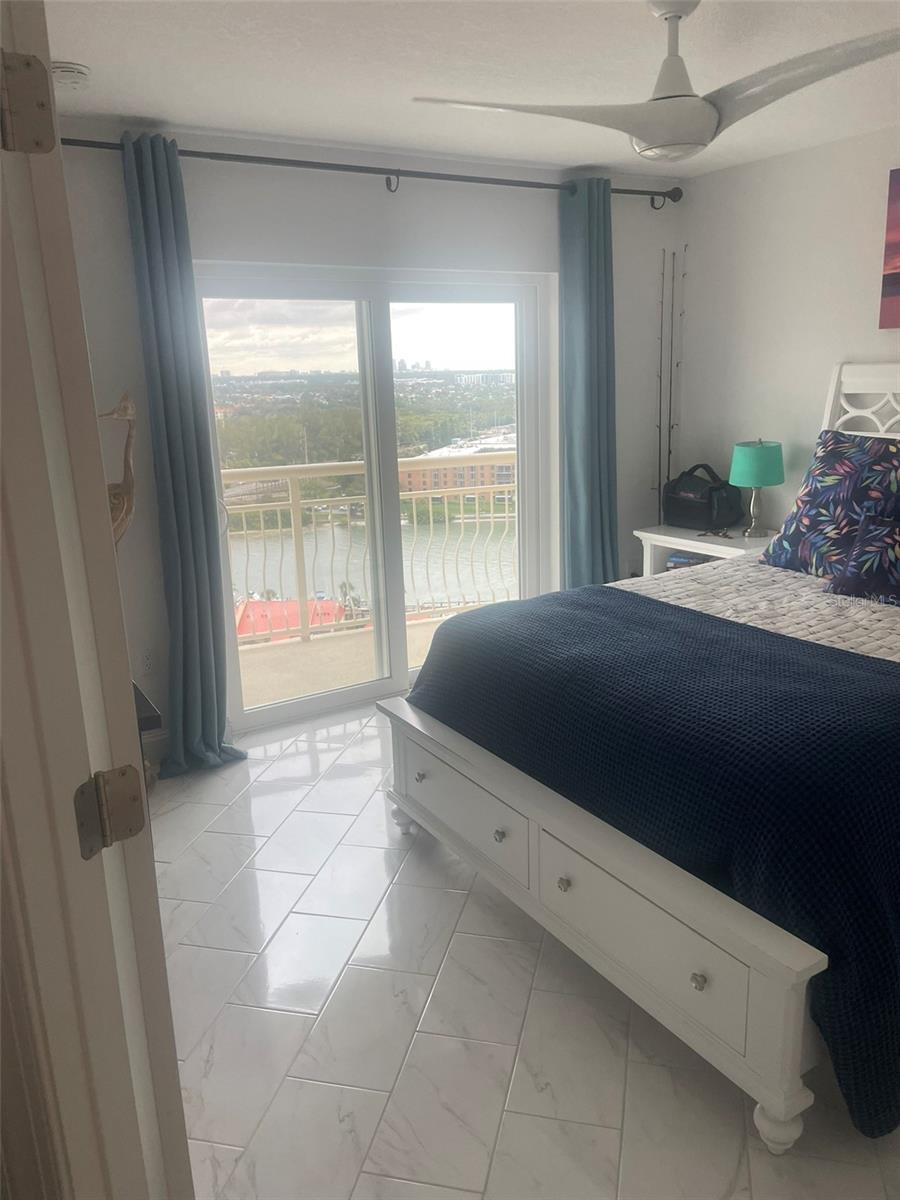 Image 13 of 22 For 4900 Brittany Drive S 1813