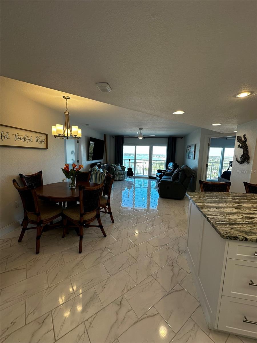 Image 4 of 22 For 4900 Brittany Drive S 1813