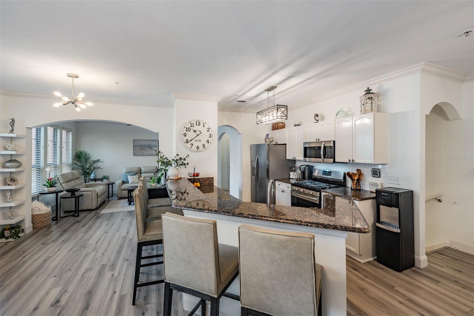 Image 17 of 60 For 2749 Via Cipriani  1023b