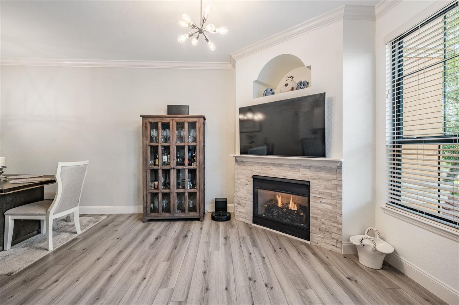 Image 22 of 60 For 2749 Via Cipriani  1023b