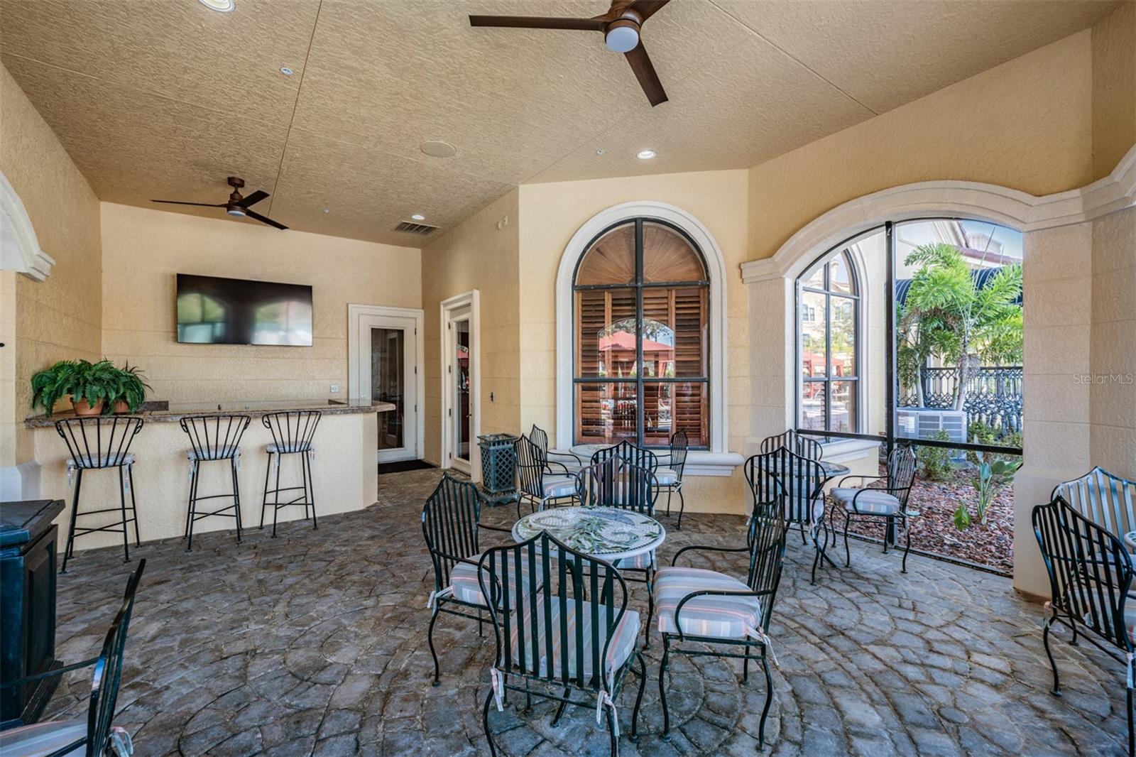 Image 55 of 60 For 2749 Via Cipriani  1023b