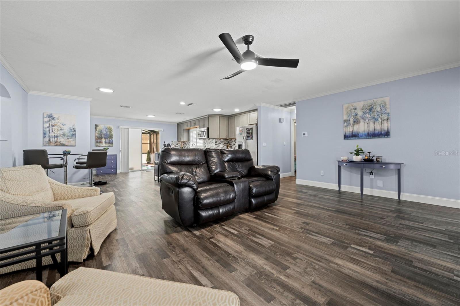 Image 27 of 56 For 2399 Gallagher Avenue