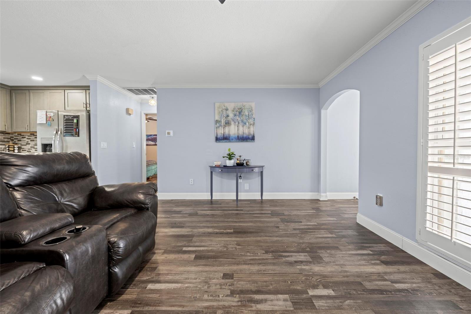 Image 28 of 56 For 2399 Gallagher Avenue