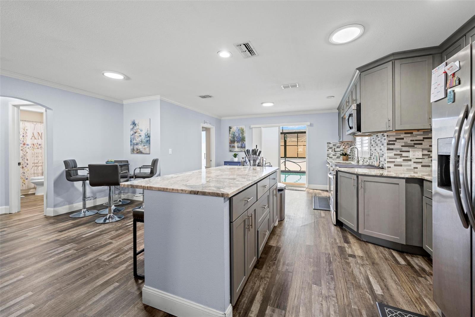 Image 36 of 56 For 2399 Gallagher Avenue