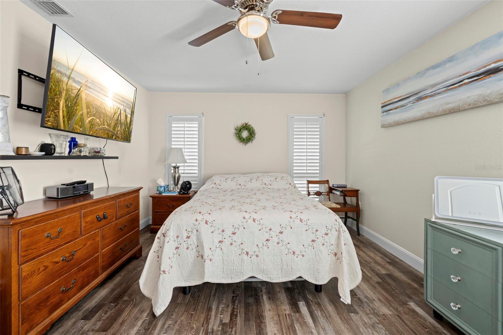 Image 43 of 56 For 2399 Gallagher Avenue