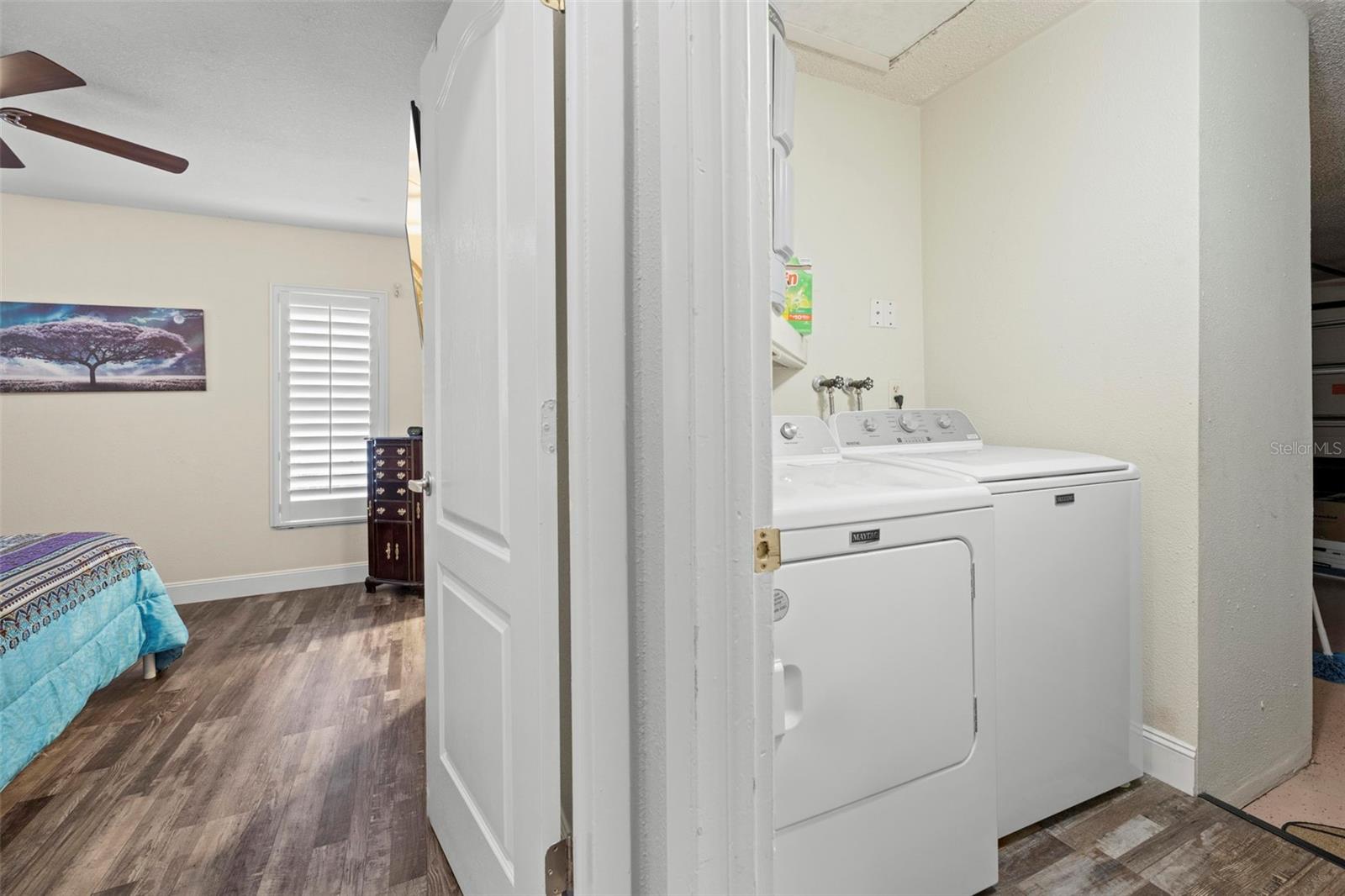 Image 50 of 56 For 2399 Gallagher Avenue