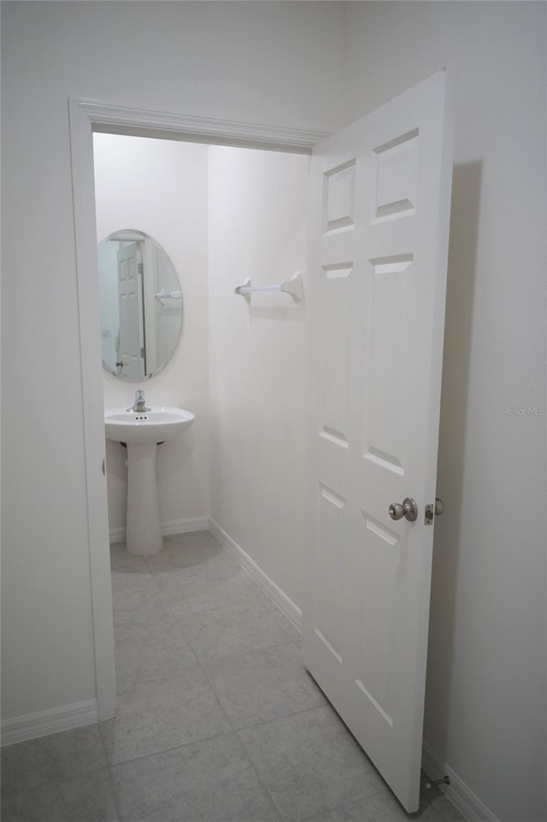 Image 19 of 23 For 34217 Cinder Way