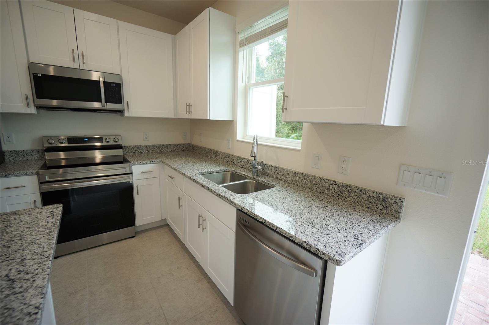 Image 6 of 23 For 34217 Cinder Way