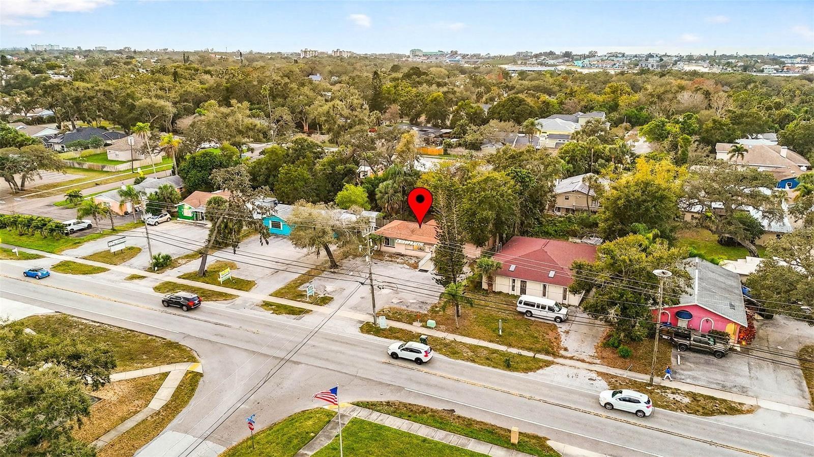 Image 29 of 32 For 12574 Indian Rocks Road