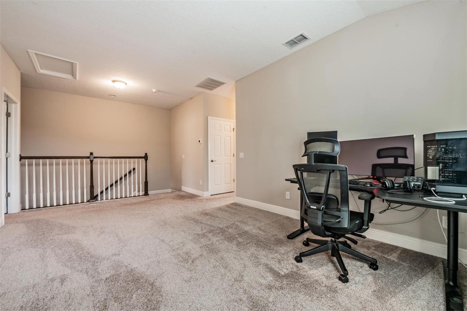 Image 15 of 42 For 1919 Lake Waters Place