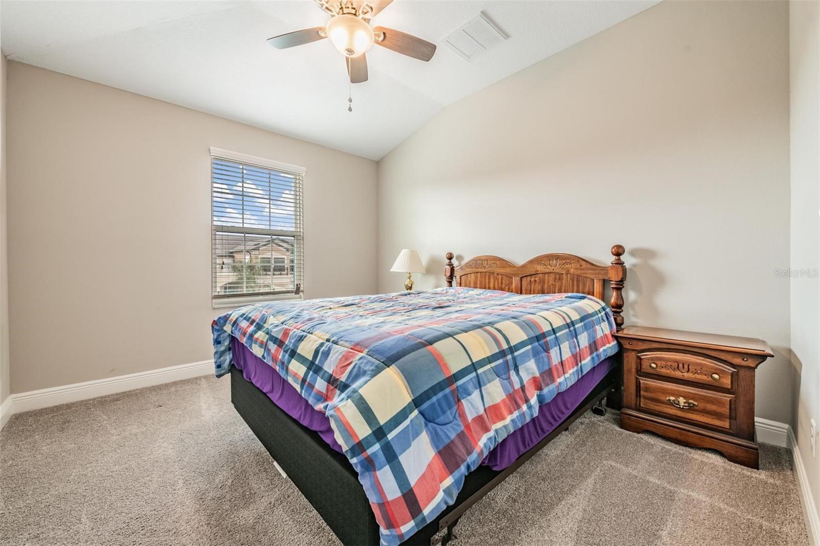 Image 23 of 42 For 1919 Lake Waters Place