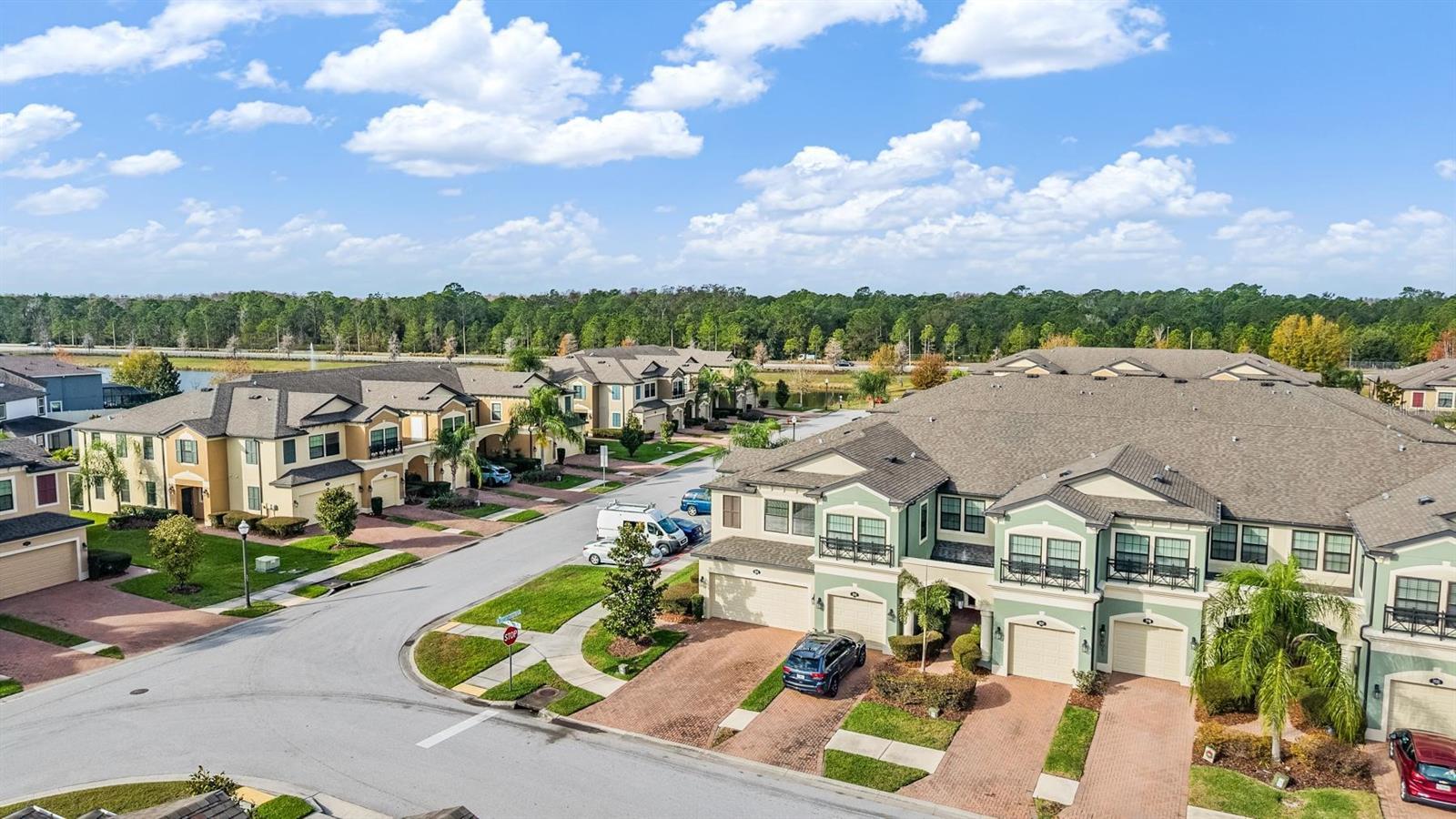 Image 31 of 42 For 1919 Lake Waters Place