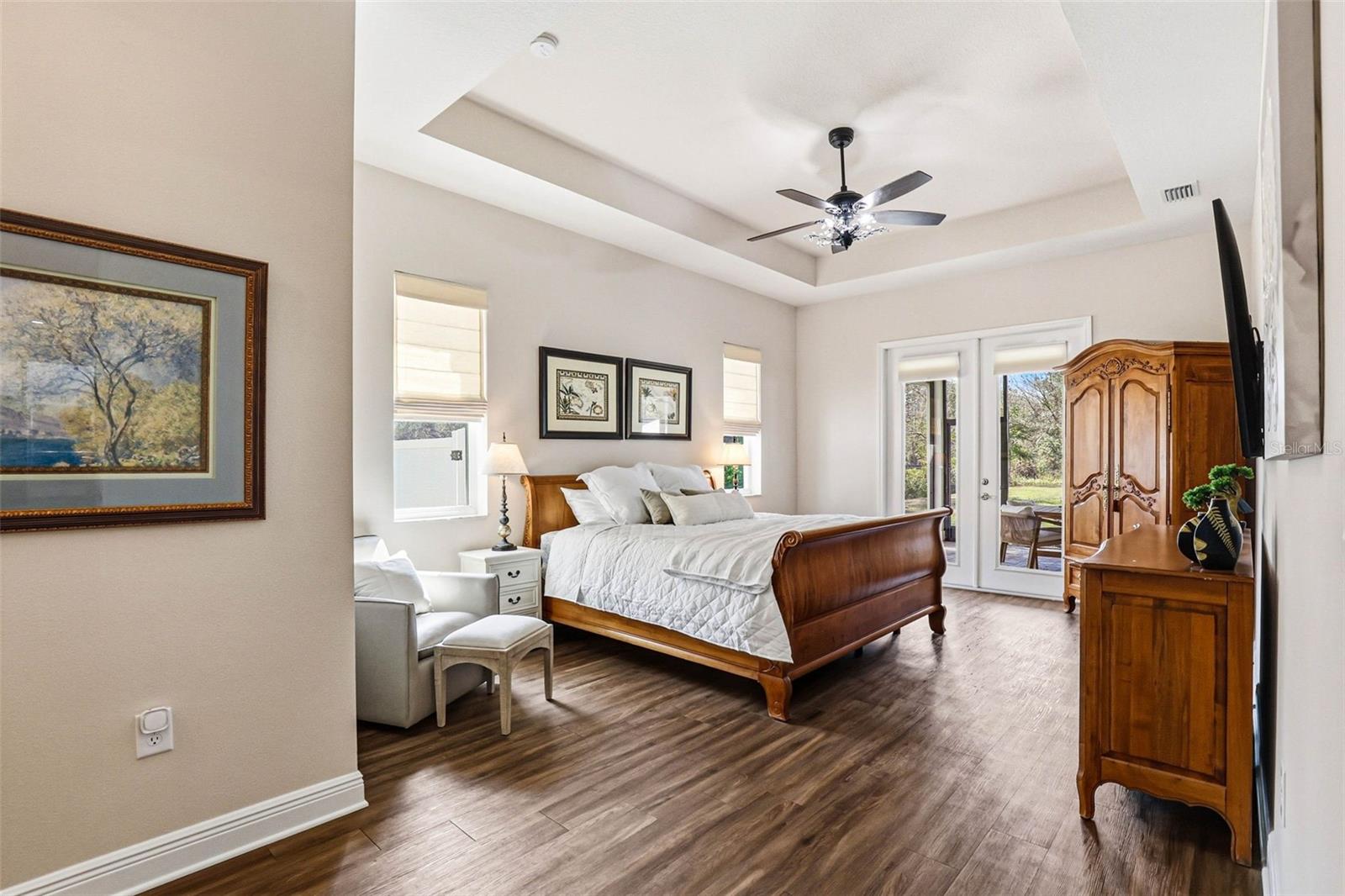 Image 27 of 56 For 8001 Woodleaf Boulevard