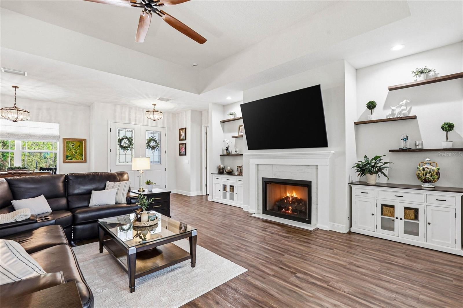 Image 8 of 56 For 8001 Woodleaf Boulevard