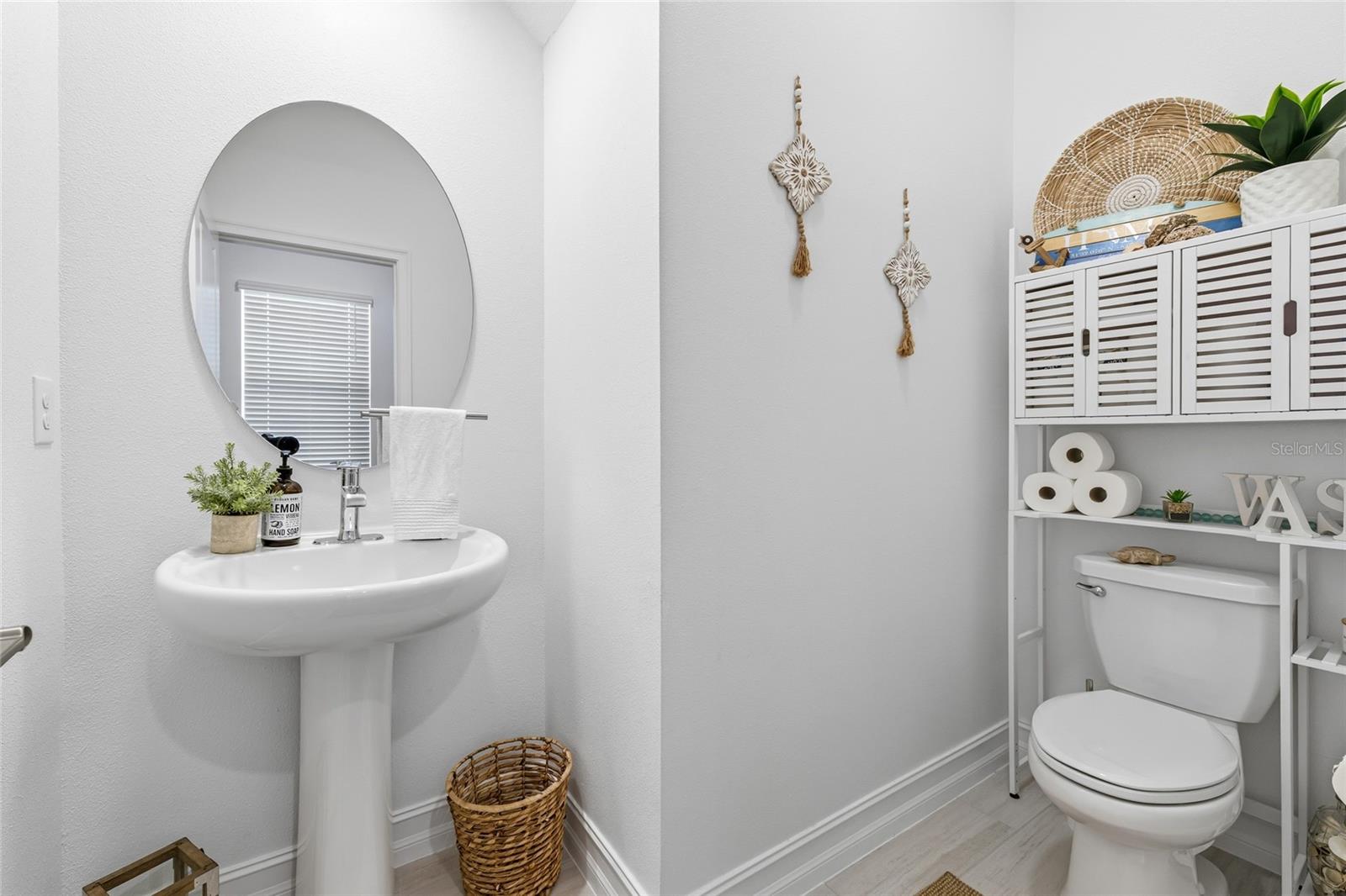 Image 28 of 46 For 7410 Faul Street