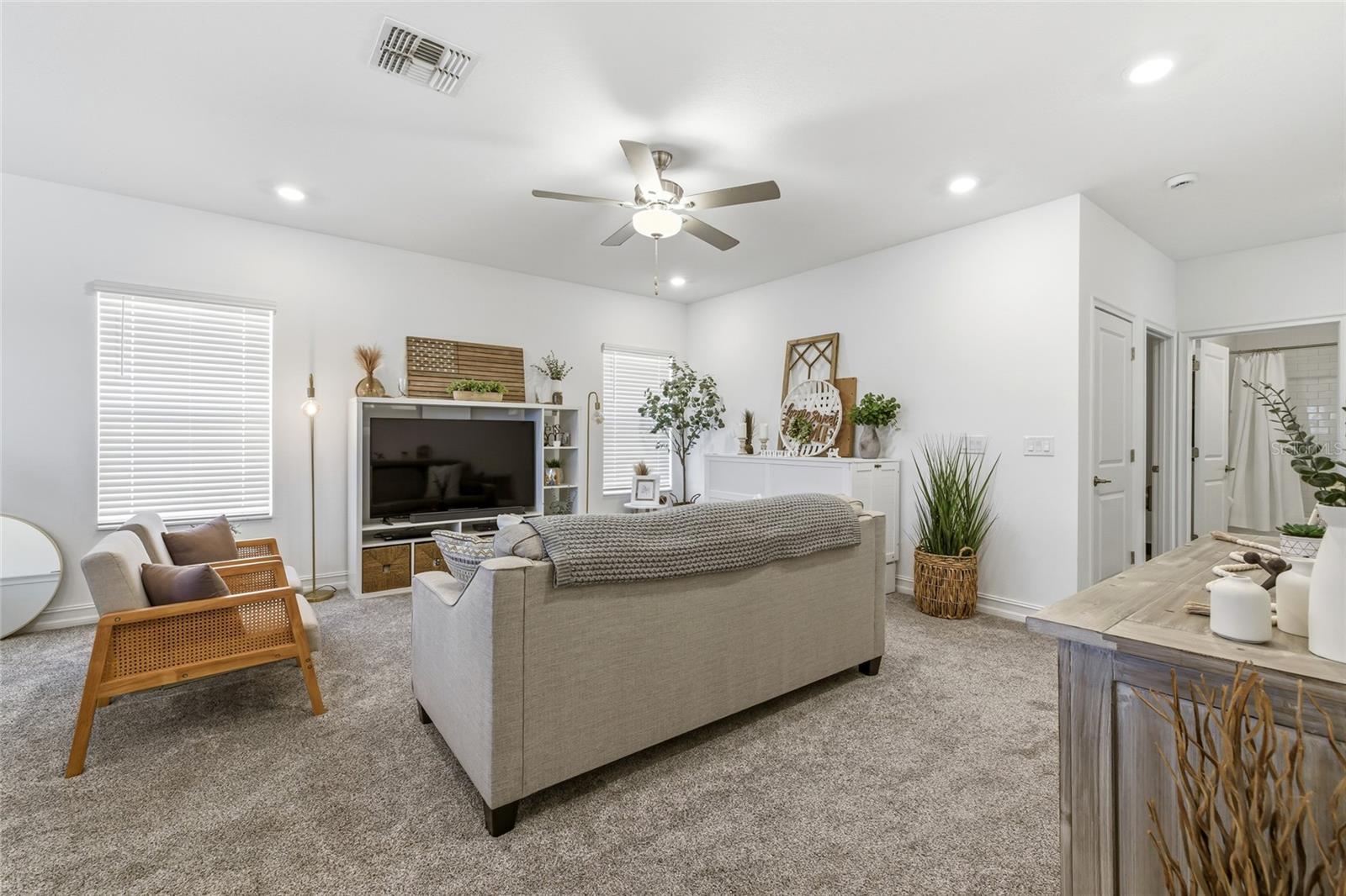 Image 29 of 46 For 7410 Faul Street