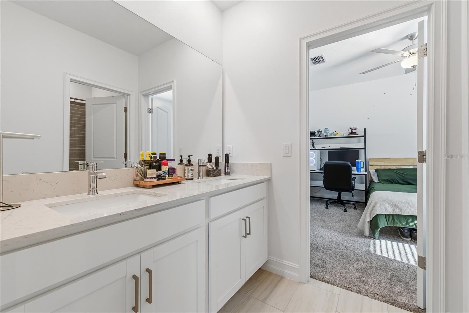 Image 38 of 46 For 7410 Faul Street