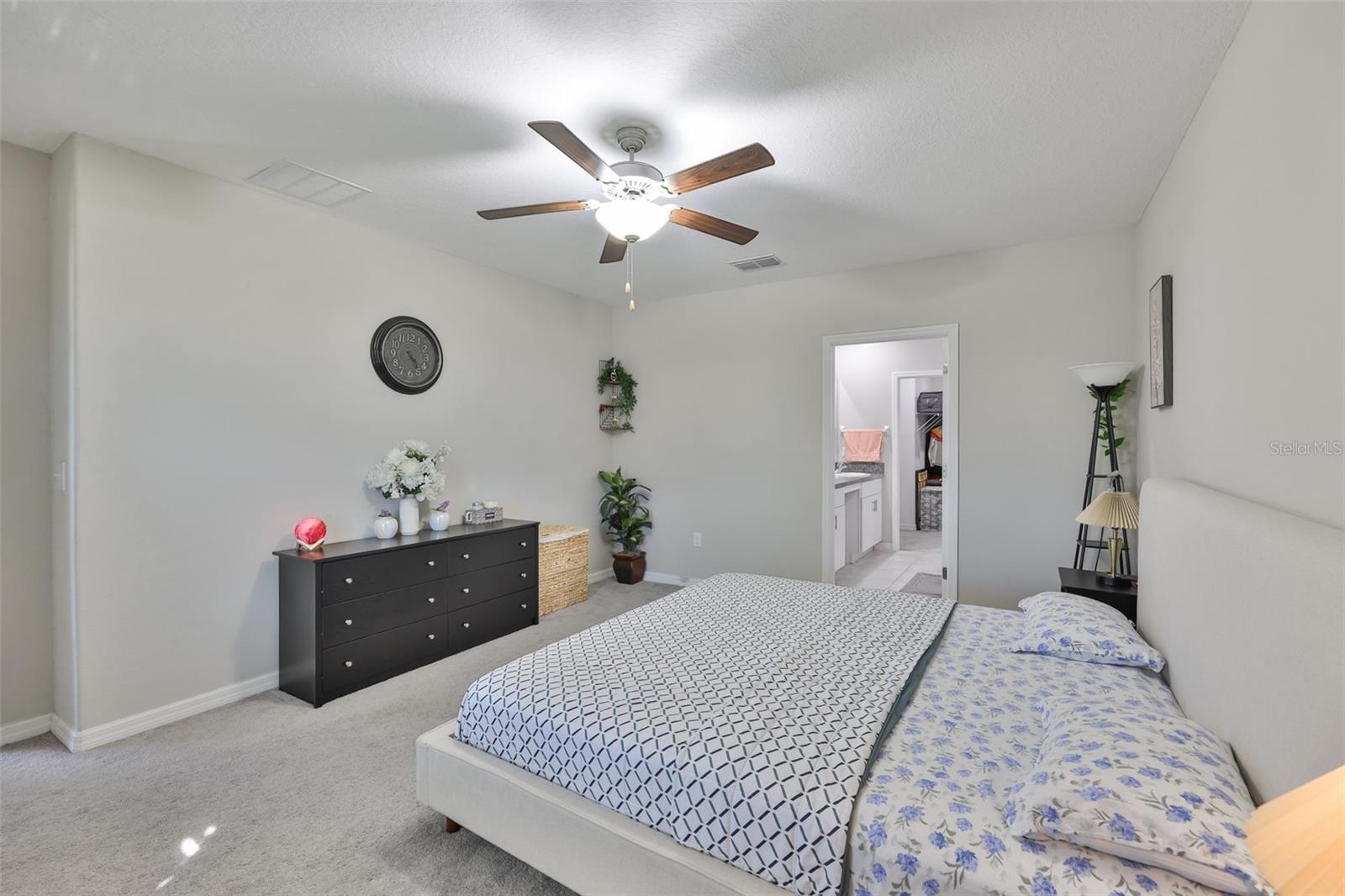 Image 15 of 44 For 10335 Shady Preserve Drive