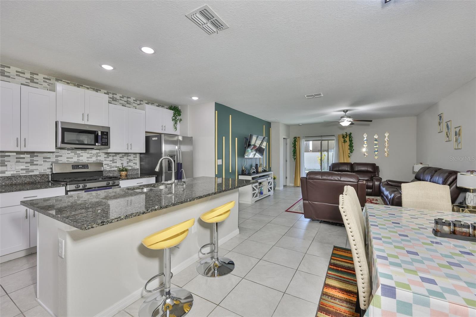 Image 3 of 44 For 10335 Shady Preserve Drive