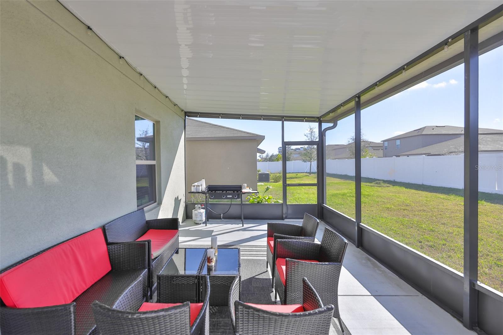 Image 34 of 44 For 10335 Shady Preserve Drive