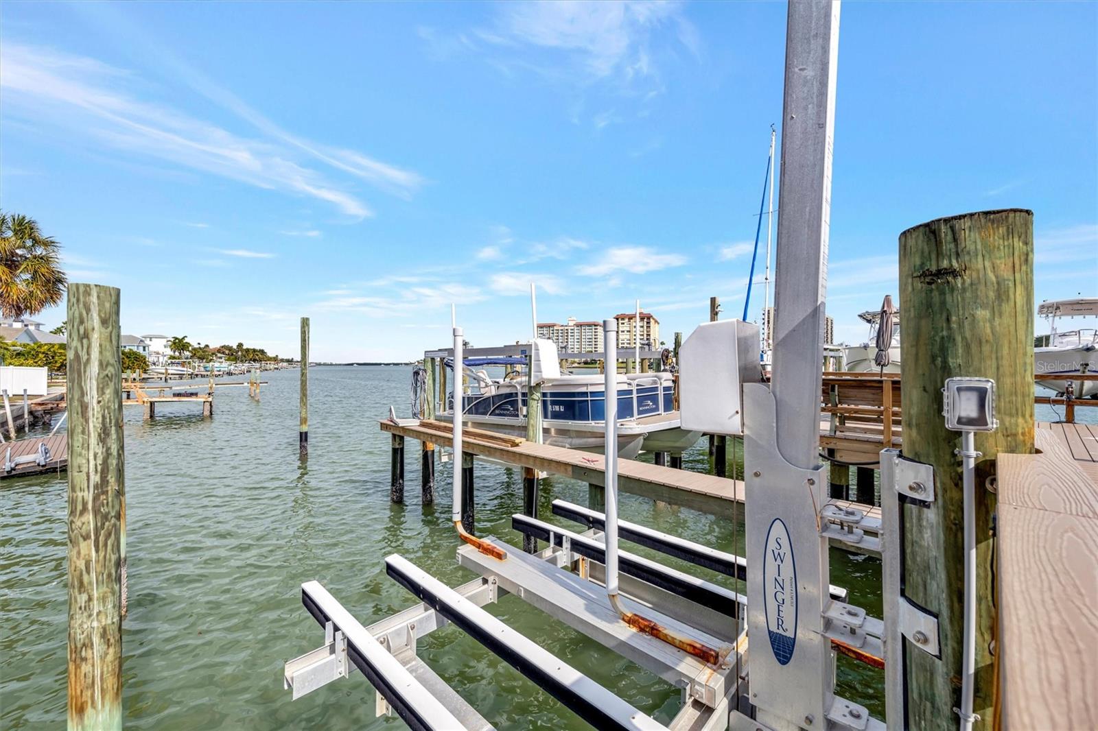 Image 29 of 52 For 673 Bay Esplanade  204