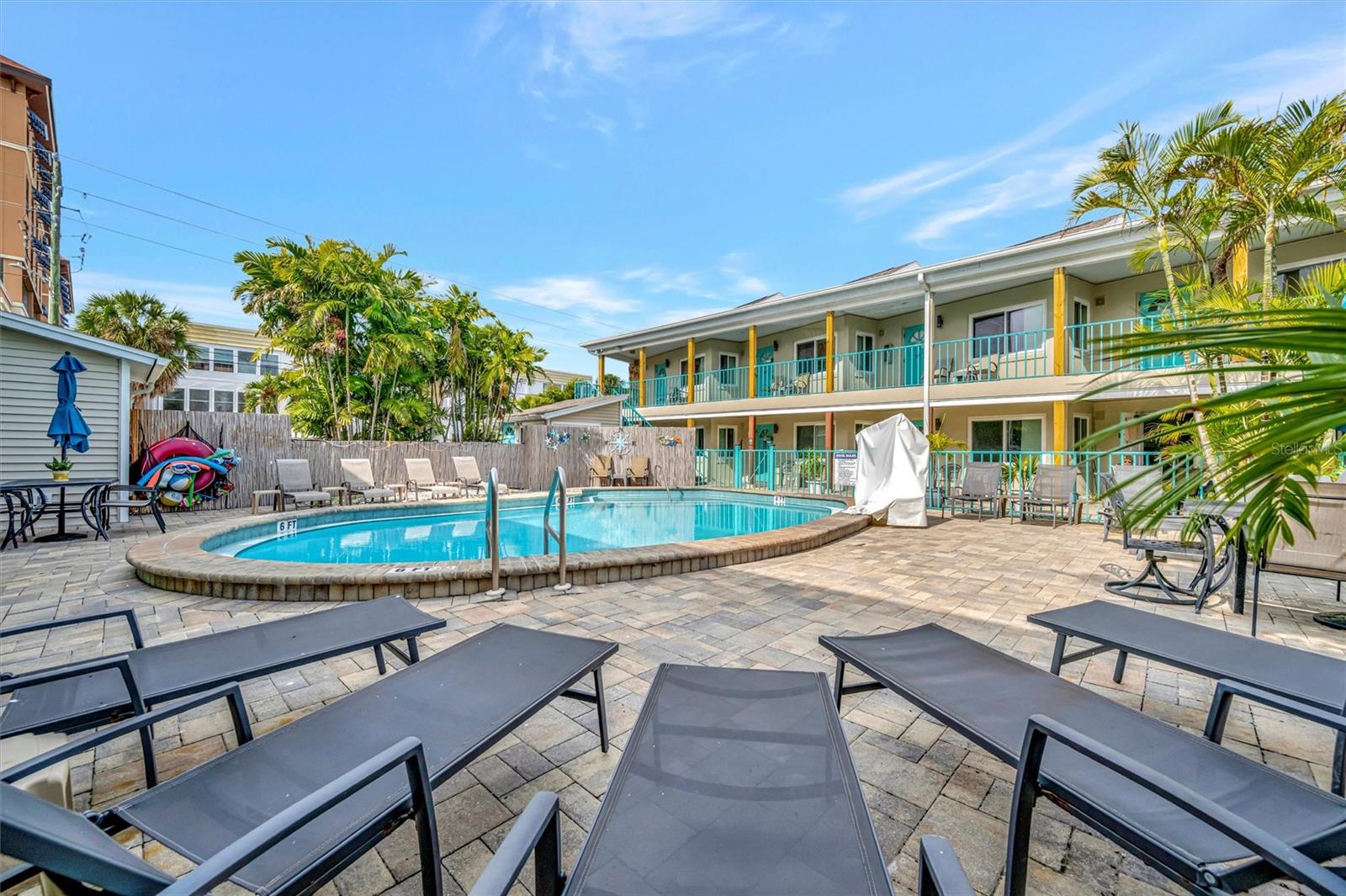 Image 38 of 52 For 673 Bay Esplanade  204