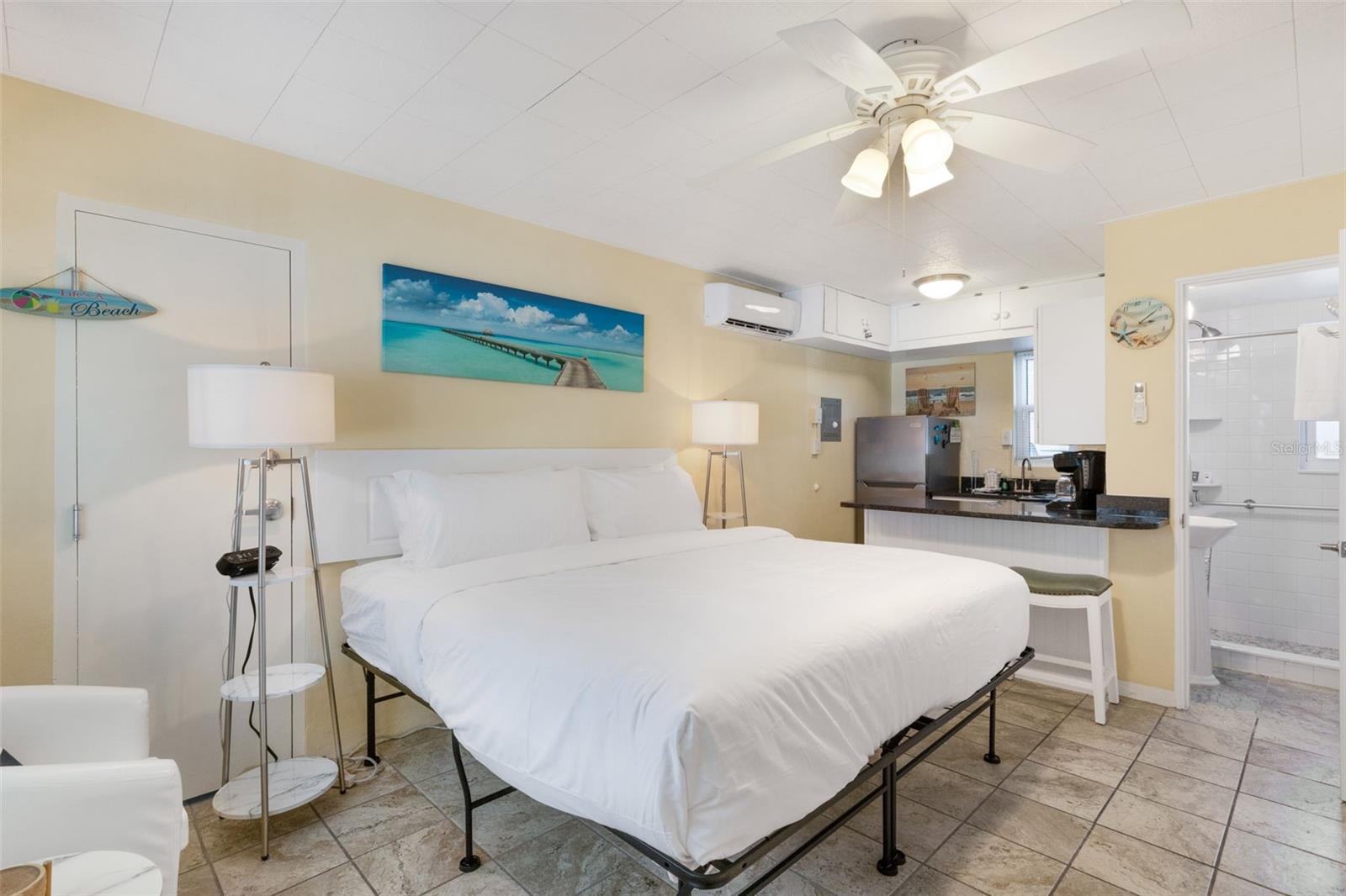 Image 4 of 25 For 11730 Gulf Boulevard 22