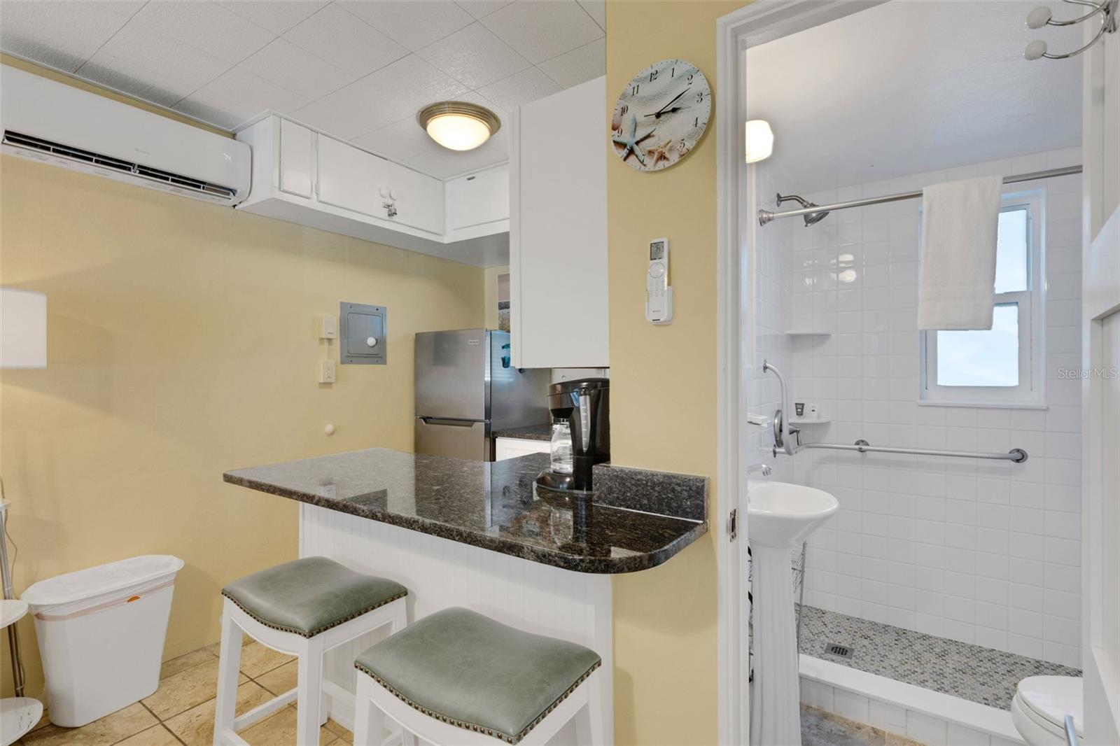 Image 7 of 25 For 11730 Gulf Boulevard 22