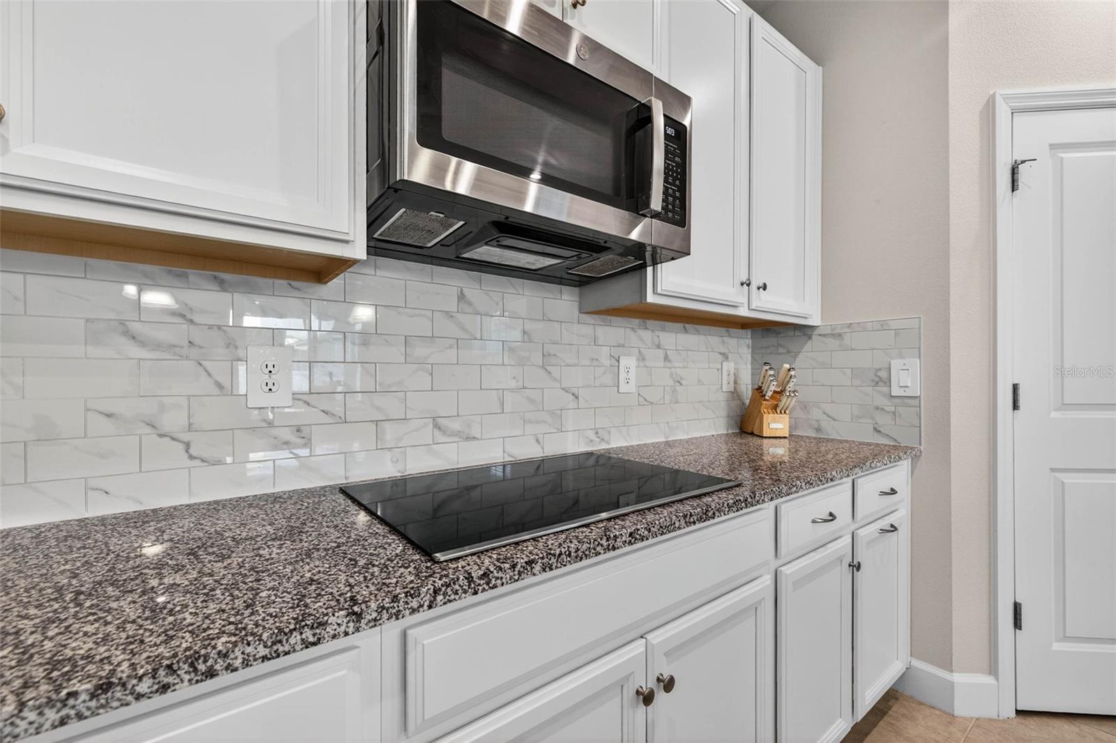 Image 16 of 43 For 4623 Pippin Lane