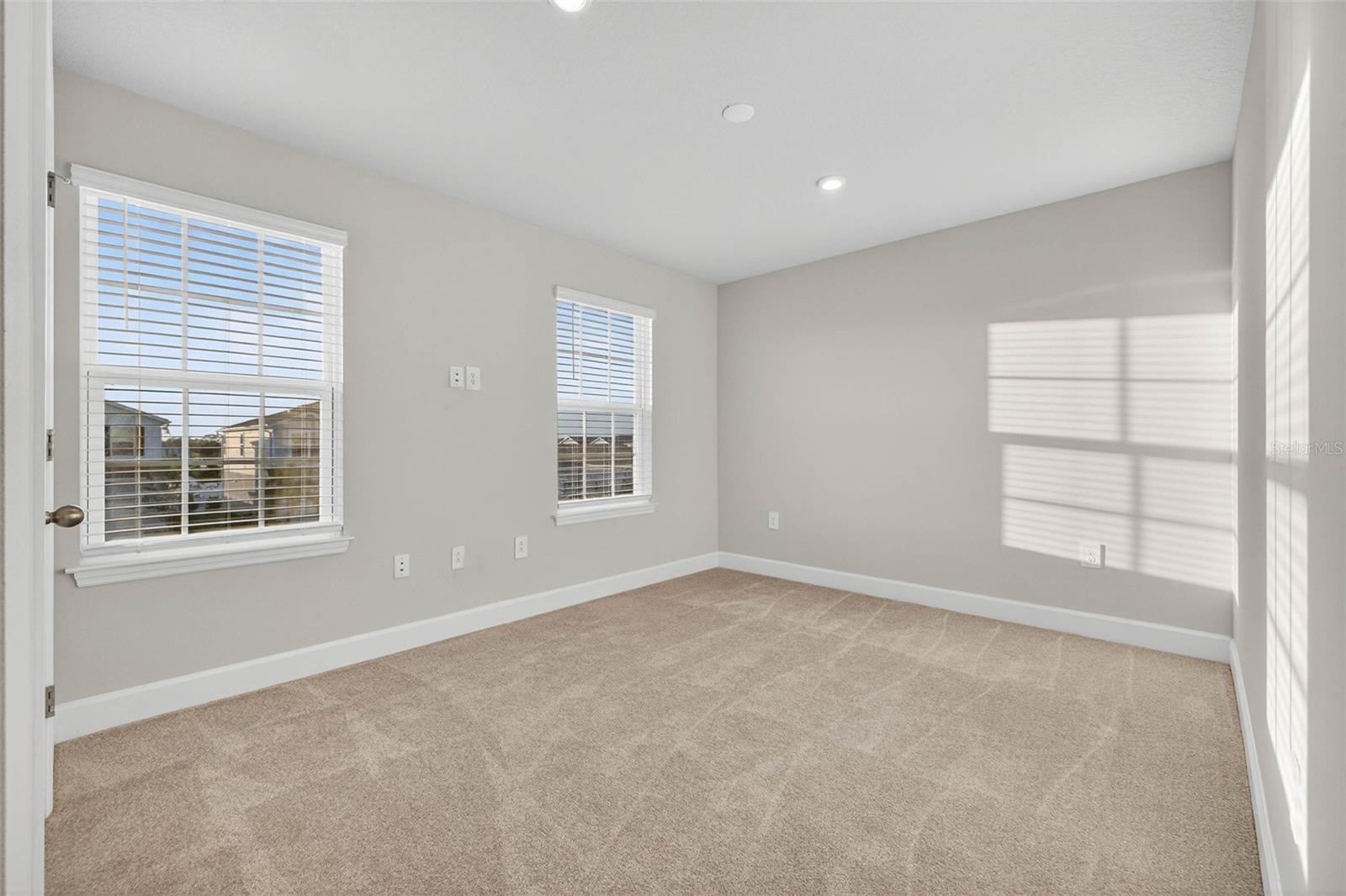 Image 27 of 43 For 4623 Pippin Lane