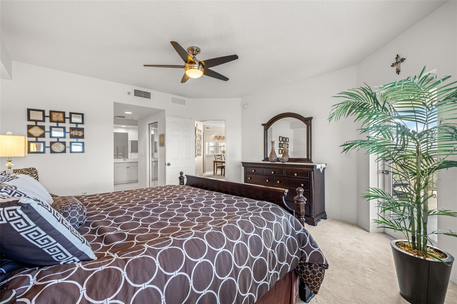 Image 16 of 37 For 960 Starkey Road 2501