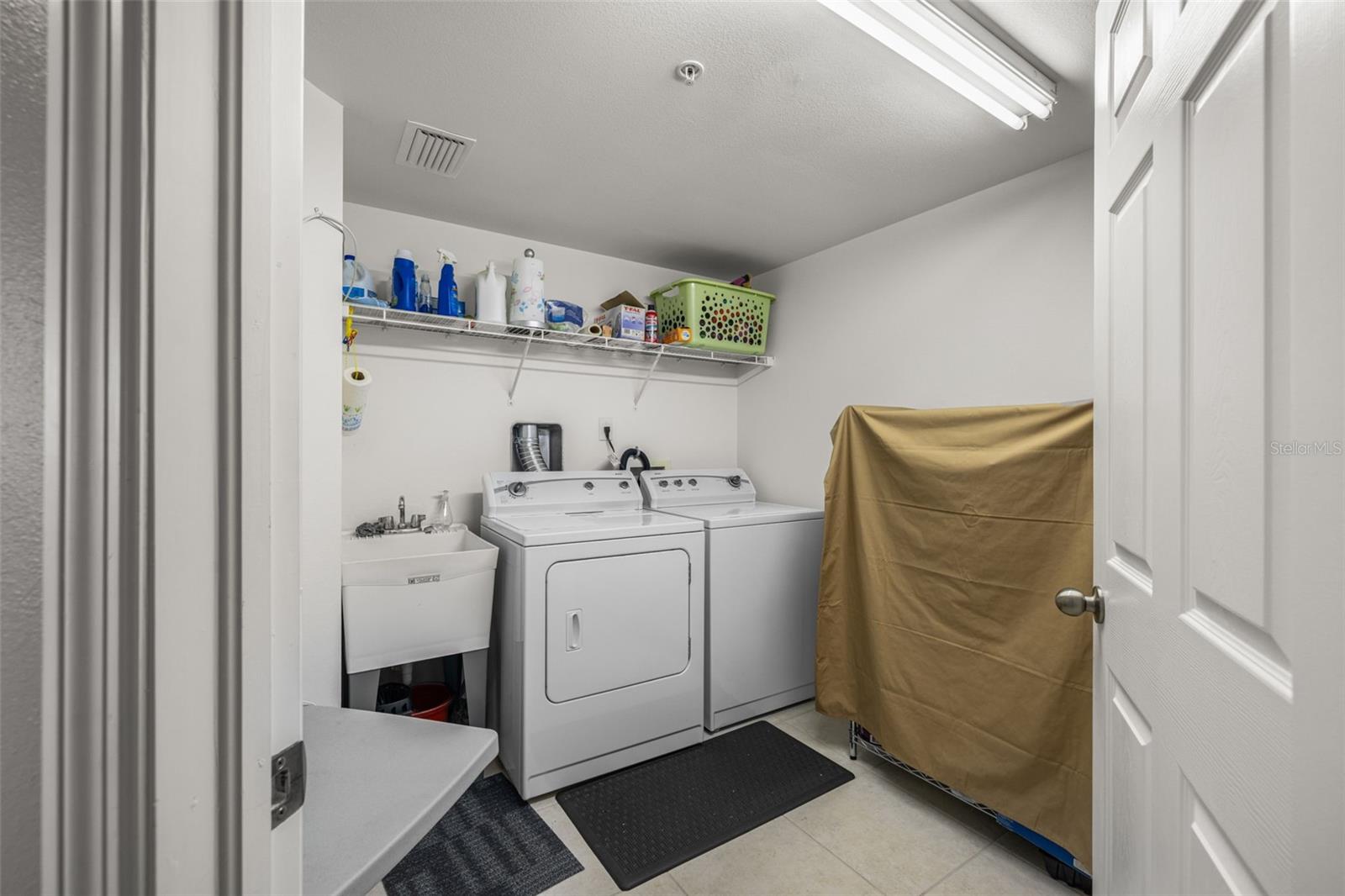 Image 26 of 37 For 960 Starkey Road 2501