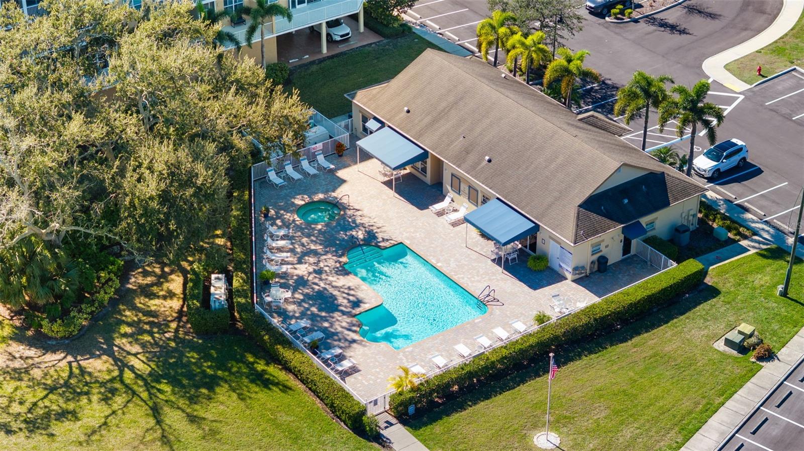 Image 28 of 37 For 960 Starkey Road 2501