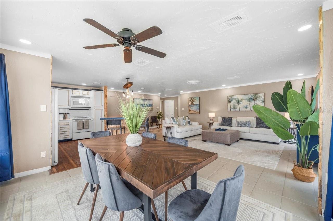 Image 15 of 35 For 213 Fernwood Circle 213