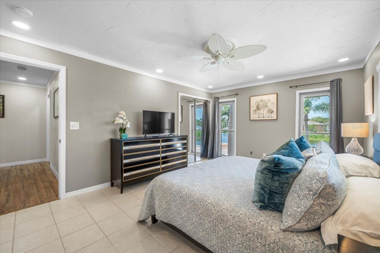 Image 25 of 35 For 213 Fernwood Circle 213