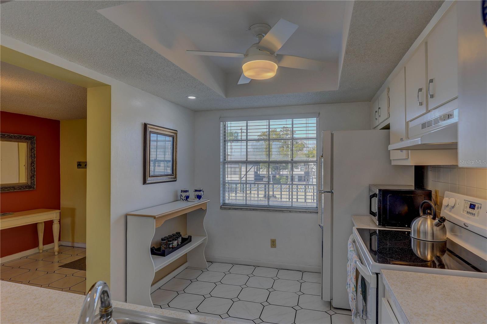 Image 17 of 34 For 1415 Doolittle Lane 204