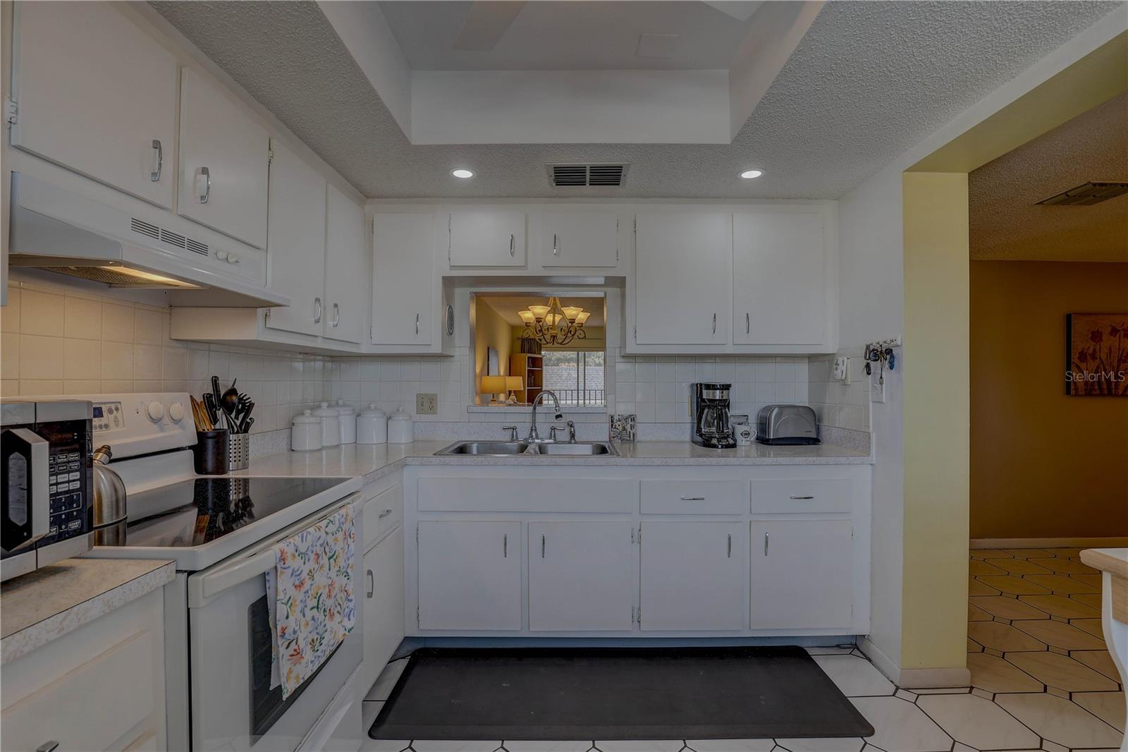 Image 20 of 34 For 1415 Doolittle Lane 204