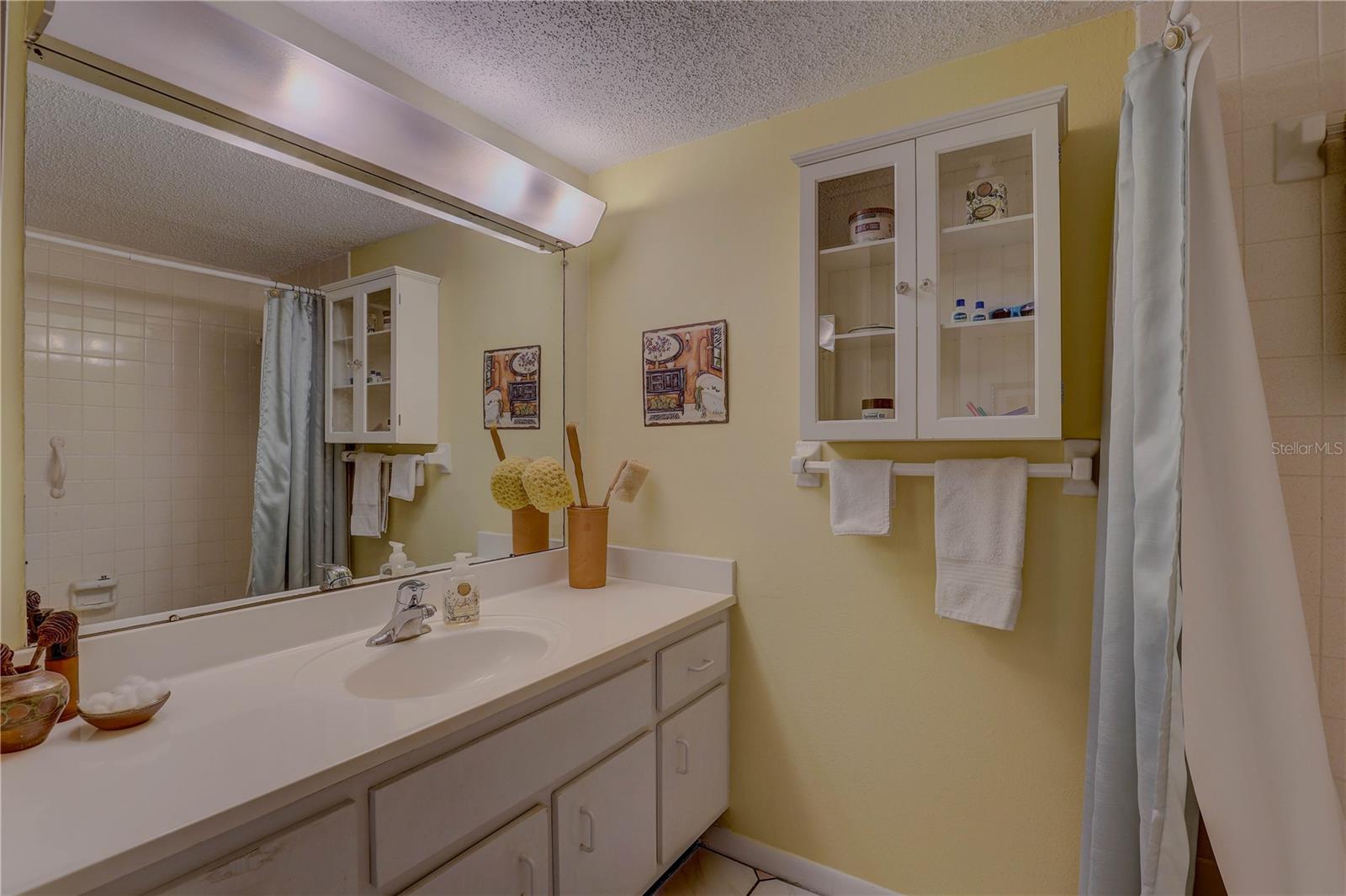 Image 26 of 34 For 1415 Doolittle Lane 204