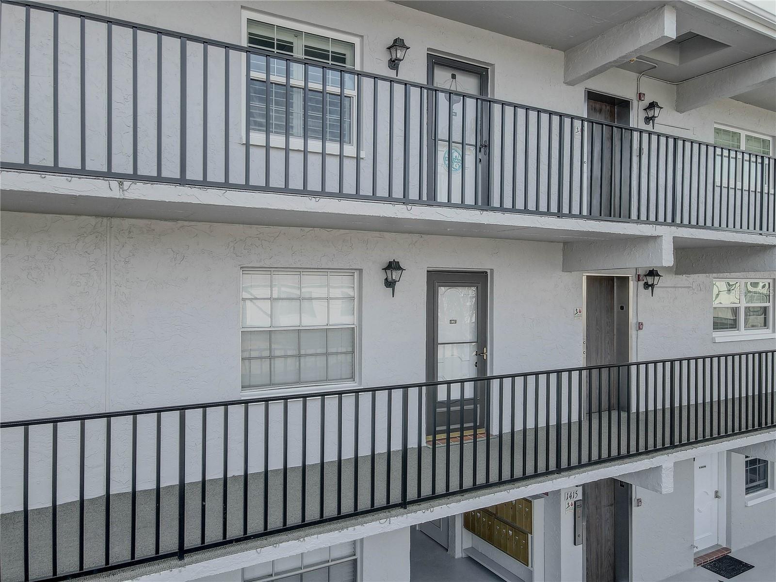 Image 3 of 34 For 1415 Doolittle Lane 204