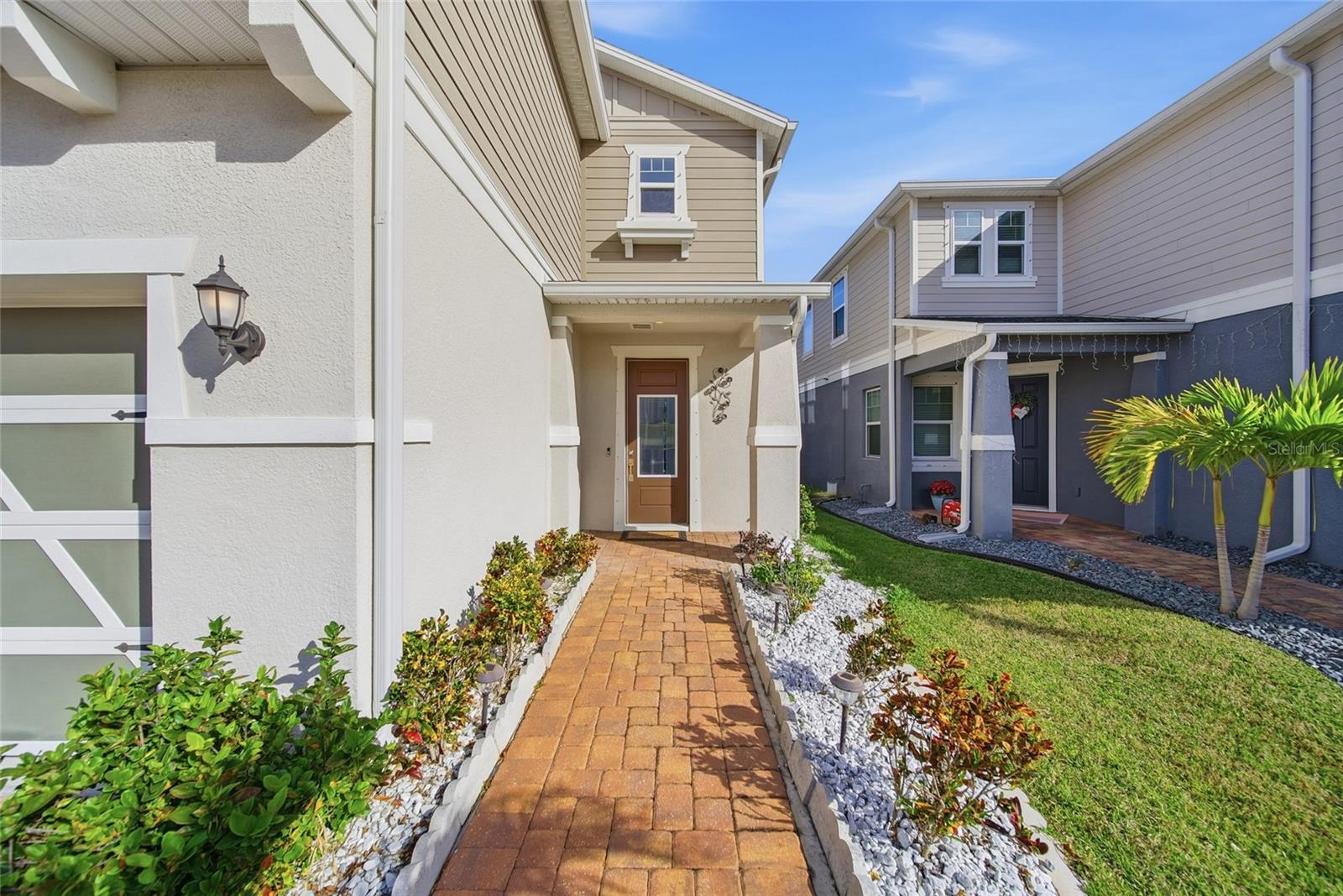 Image 2 of 42 For 8147 Artisan Circle