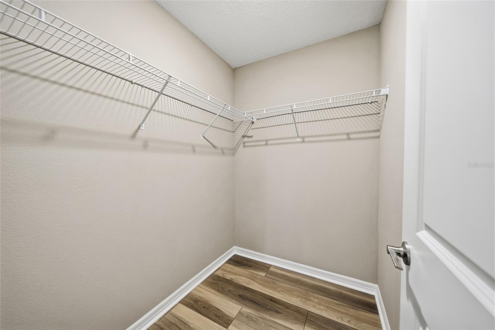 Image 23 of 42 For 8147 Artisan Circle