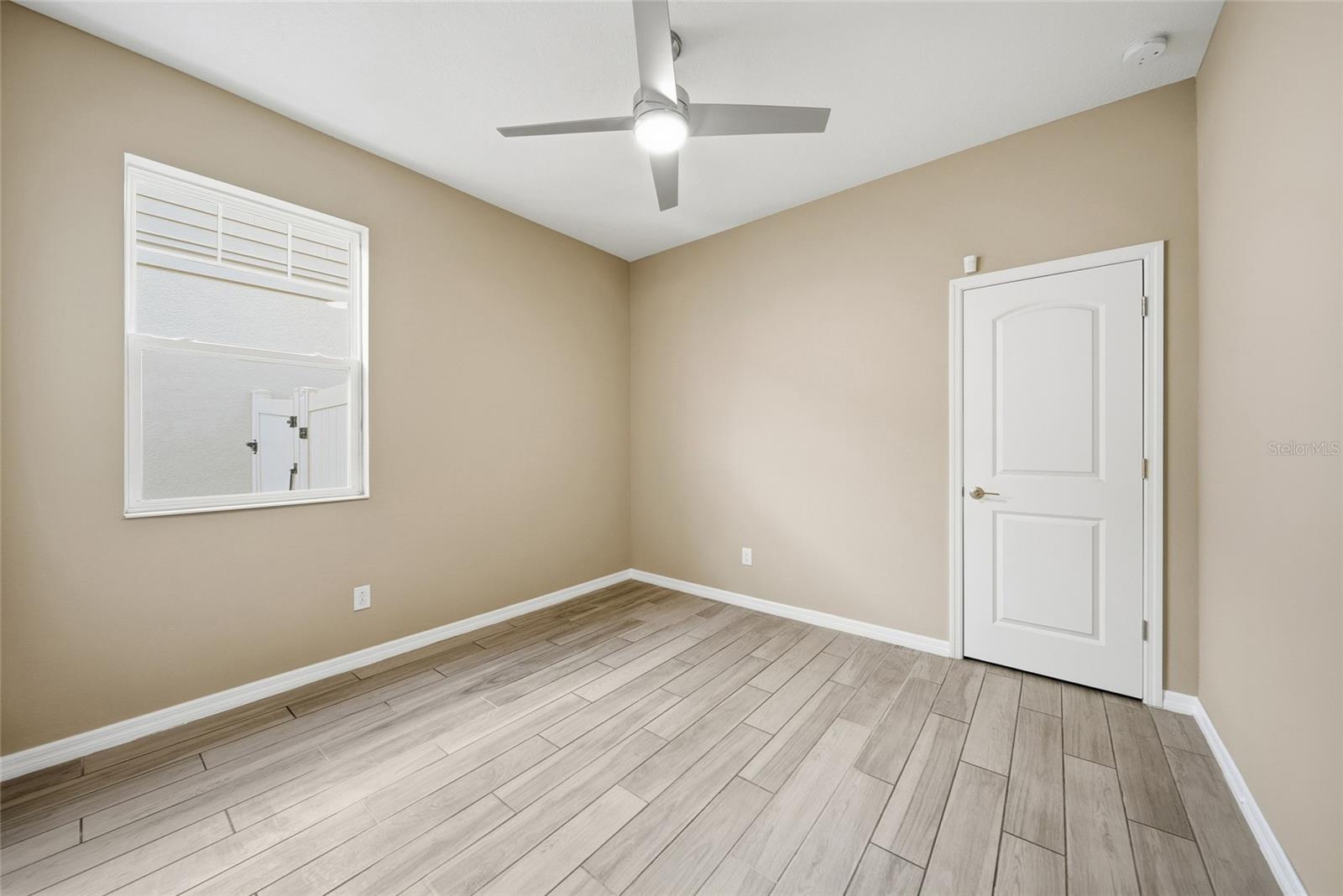 Image 29 of 42 For 8147 Artisan Circle