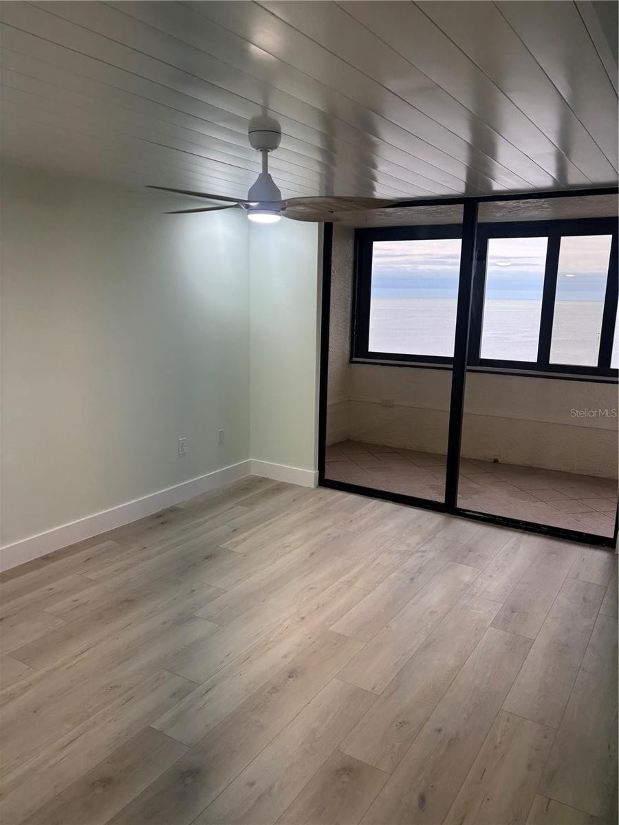 Image 9 of 32 For 6035 Sea Ranch Drive 902